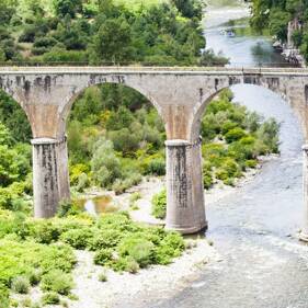 Camping En bord de rivière Ardèche