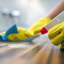 Eindschoonmaak (ter plaatse geboekt op de camping) tot Camping Les Gorges de Provence tot Montagnac-Montpezat Homair