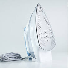 Strijkijzer tot Camping Les Gorges de Provence tot Montagnac-Montpezat Homair