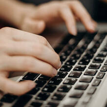 Internet punt / PC bij de receptie tot Camping Vilanova Park tot Vilanova I La Geltru Homair