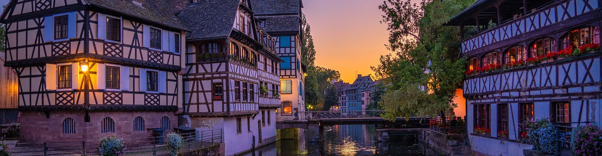 Couché de soleil sur la Petite France à Strasbourg en Alsace