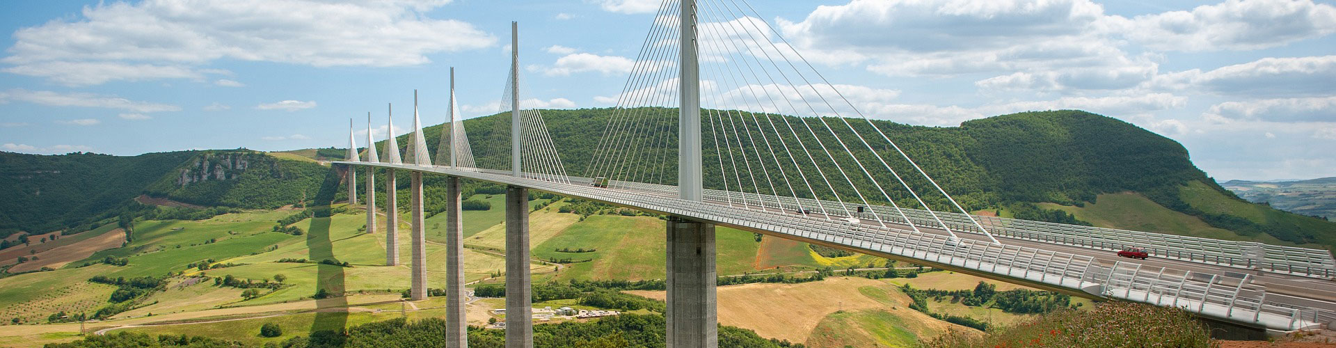 Pont de Millau près des Gorges du Tarn