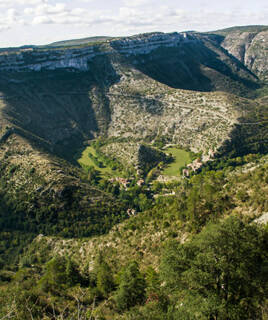 Montagnes autour du Cirque de Navacelles