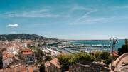 Vue sur la ville de Cannes et son port