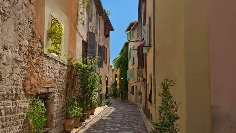 Ruelles de la vieille ville d'Antibes