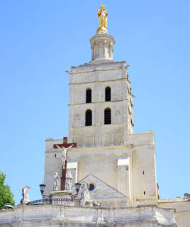 Clocher de la Cathédrale Notre-Dame des Doms