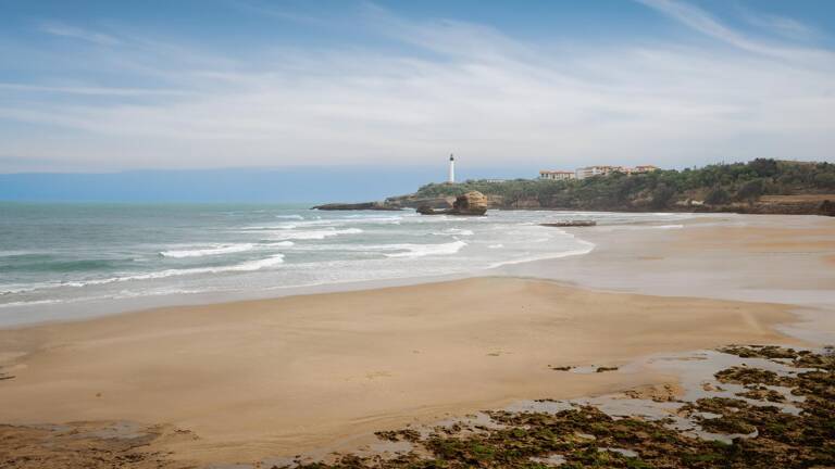La grande plage de Biarritz, sur la côte atlantique