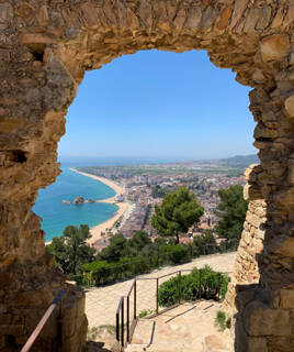 Entspannen Sie in Küstenorten wie Blanes und Lloret de Mar Homair