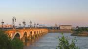 Pont à Bordeaux capitale de l'Aquitaine