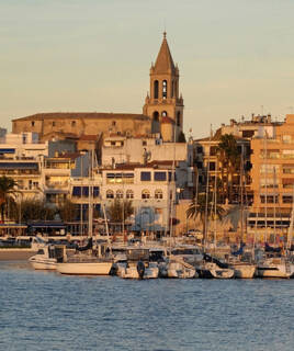 Explorar el puerto y su tradición pesquera Homair