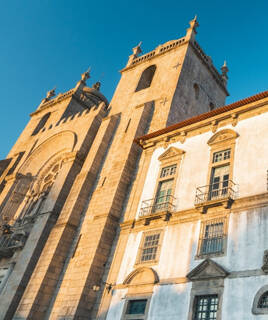 Conocer la historia religiosa y cultural de Oporto Homair