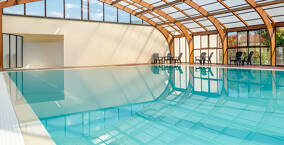 Campsite with Indoor Swimming Pool