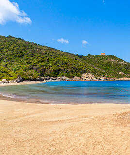 Plage paradisiaque de Côte d'Azur