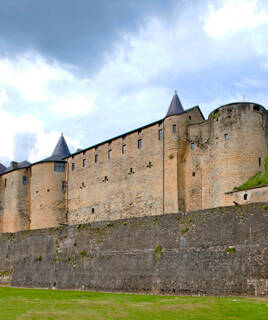 Historische Stätten besichtigen Homair