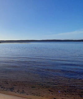 Testen Sie das Stand-up-Paddling auf dem See von Lacanau Homair