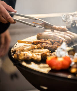 Dig into tasty Dutch dishes Homair