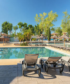 Piscine extérieure chauffée