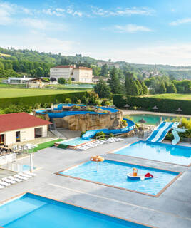Parc aquatique dans un camping 4 étoiles