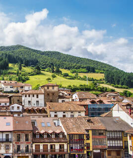 Bezoek de oude stad Homair