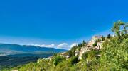Village de Lurs dans le Luberon