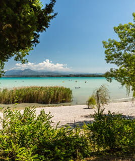 Ontdekken van Lazise en zijn middeleeuwse charme Homair