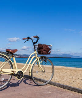 Vélo en bord de mer