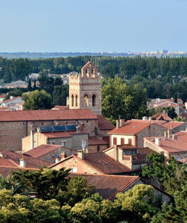 Het kloppend hart van Saint-Cyprien bezoeken Homair
