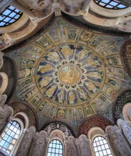 Die Basilika San Vitale und das Mausoleum der Galla Placidia entdecken Homair