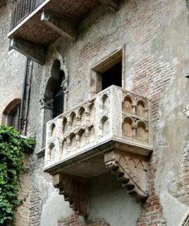 Wandelen door Verona: Van Romeo en Julia tot Piazza delle Erbe Homair