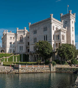 Verkennen van de historische monumenten van Triëst Homair