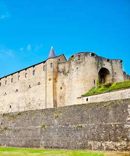 Camping Champagne Ardenne Chateau Fort de Sedan
