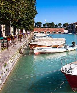 Passeggiare a Peschiera del Garda Homair