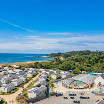 Camping avec accès direct à la mer