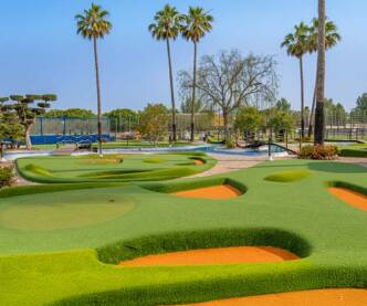 Camping avec mini-golf