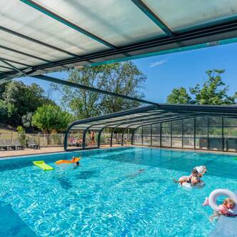 Campings avec piscine couverte
