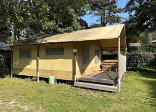 Accommodations Tent Authentic Plus Homair