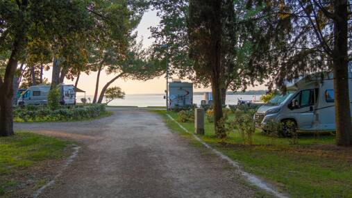 Campingplatz Brioni Sunny Camping ** Foto 2 Istrien Homair