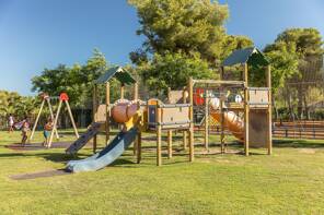 Camping Vilanova Park ***** Costa Dorada photo 3 Homair