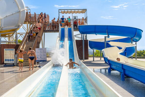Camping Vilanova Park ***** Costa Dorada photo 1 Homair