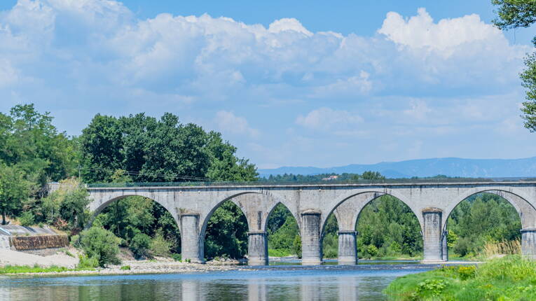 Camping La Grand'Terre **** photo 6 Ardèche Homair