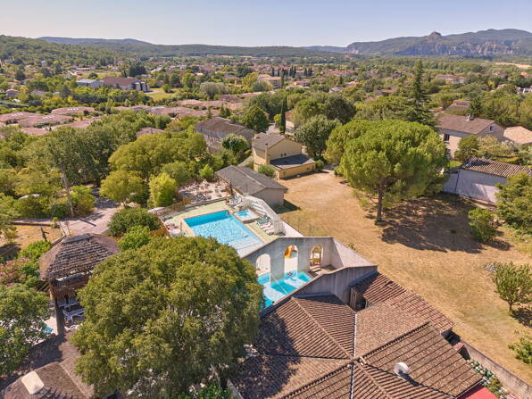 Camping Le Petit Bois **** Ardèche photo 1 Homair
