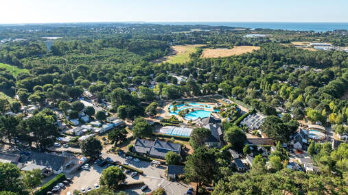 Camping La Grande Métairie de Kermario ***** foto 1 Bretaña Homair