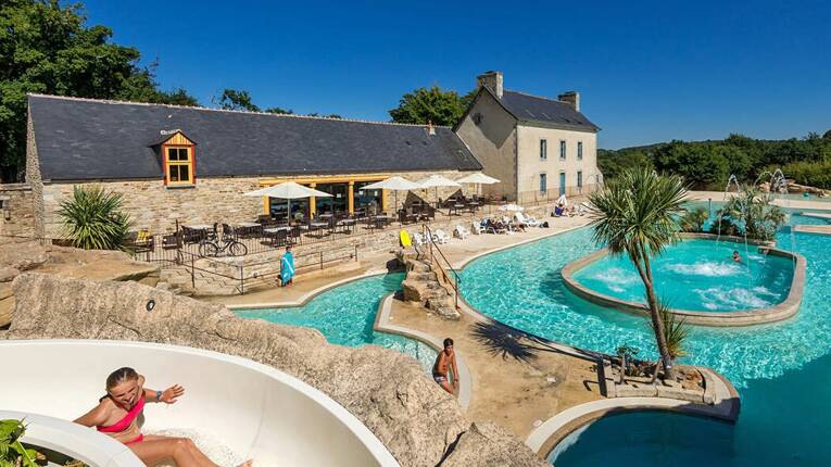 Camping Orangerie de Lanniron ***** photo 1 Bretagne Homair