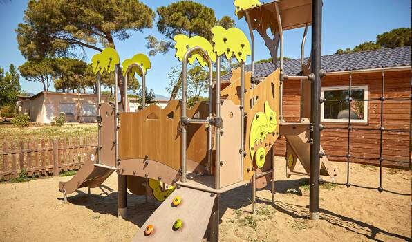 Campingplatz Domaine d'Anghione **** Korsika Foto 4 Homair