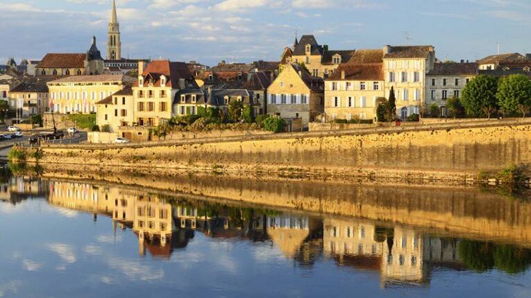 Camping Château de Fonrives ***** photo 7 Dordogne - Périgord Homair