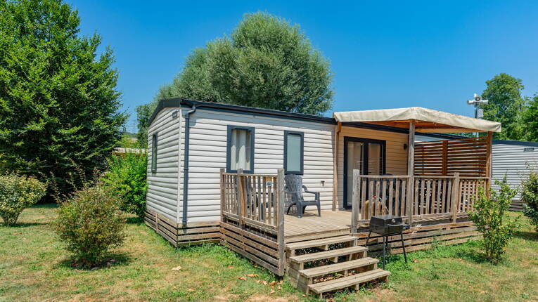 Camping Château de Galaure **** photo 2 Drôme Homair