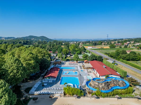 Camping Château de Galaure **** Drôme foto 1 Homair