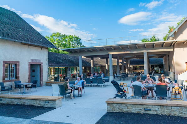 Camping Val de Bonnal ***** Franche-Comté foto 4 Homair