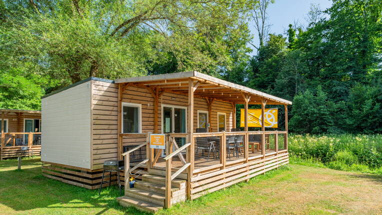 Camping Val de Bonnal ***** photo 2 Franche-Comté Homair