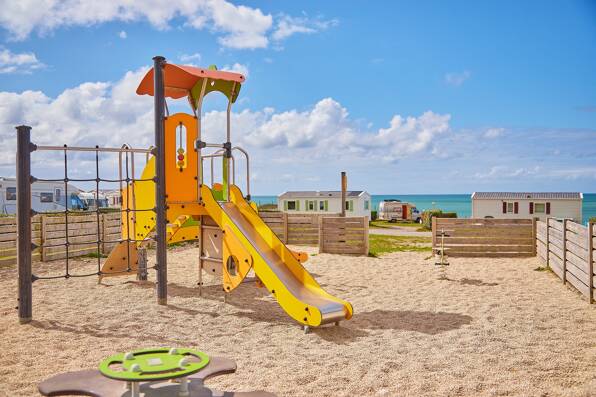 Camping Le Phare d'Opale * Hauts-de-France photo 1 Homair